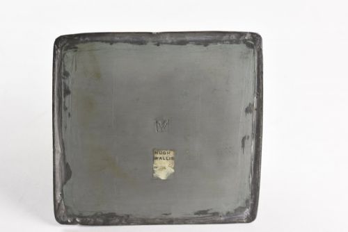 ARTS AND CRAFTS HAMMERED PEWTER INKWELL BY HUGH WALLIS - ADDITIONAL PHOTO 3