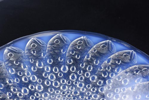 RENE LALIQUE OPALESCENT GLASS 'ROSCOFF' COUPE OUVERTE - ADDITIONAL PHOTO 2