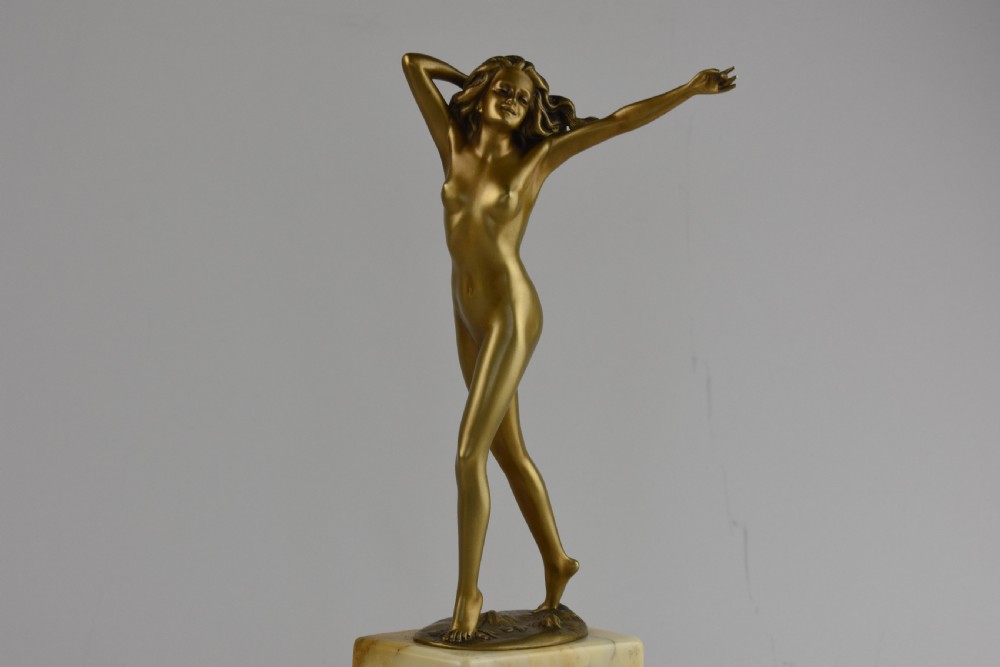 Art Deco bronze figurine Otto Poertzel View II