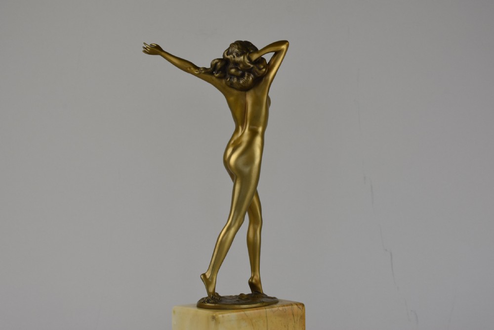 Art Deco bronze figurine Otto Poertzel View IV