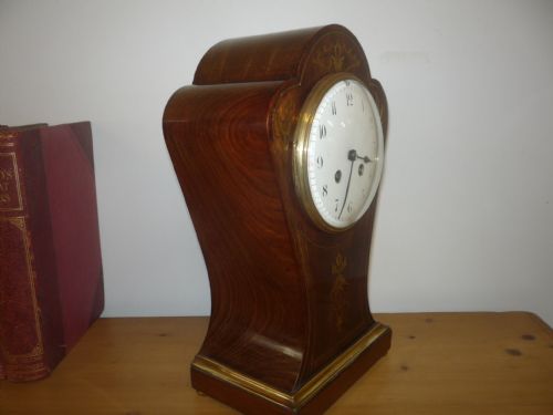 MAHOGANY FRENCH TULIP SHAPED MANTEL CLOCK WITH BRASS INLAYS - ADDITIONAL PHOTO 5