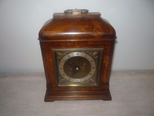 elliott walnut cased mantel clock 8 day - CATEGORY: ANTIQUE CLOCKS - DATED 1920