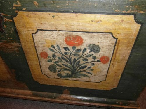 ANTIQUE DOWRY PINE CHEST - ADDITIONAL PHOTO 5
