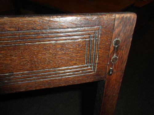 PAIR OF ENGLISH OAK COUNTRY CHAIRS 17TH CENTURY - ADDITIONAL PHOTO 2