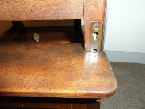 ANTIQUE GEORGIAN MAHOGANY CHILDS HIGH CHAIR - ADDITIONAL PHOTO 2