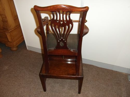 ANTIQUE GEORGIAN MAHOGANY CHILDS HIGH CHAIR - ADDITIONAL PHOTO 5