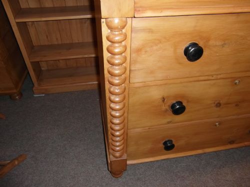 VICTORIAN WELSH PINE CHEST OF DRAWERS - ADDITIONAL PHOTO 2