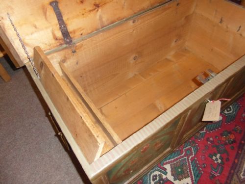 ANTIQUE PINE DOWRY CHEST 1823 - ADDITIONAL PHOTO 7