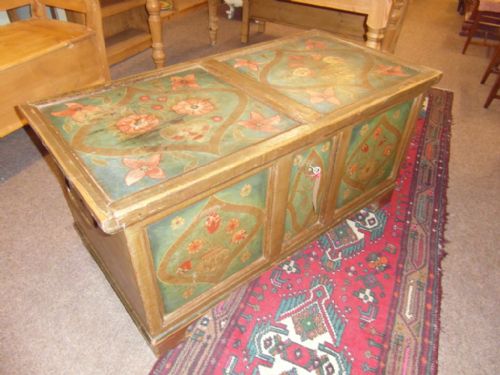 ANTIQUE PINE DOWRY CHEST 1823 - ADDITIONAL PHOTO 10
