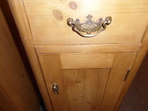 PAIR VICTORIAN PINE BEDSIDE CABINETS - ADDITIONAL PHOTO 3