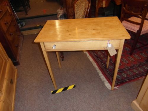 VICTORIAN PINE SIDE TABLE - ADDITIONAL PHOTO 4