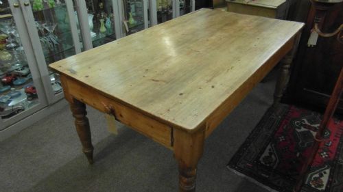 victorian pine farmhouse table - CATEGORY: ANTIQUE TABLES - DATED VICTORIAN