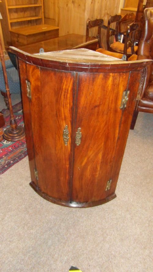 antique georgian mahogany bow fronted corner cabinet - CATEGORY: ANTIQUE CUPBOARDS - DATED GEORGIAN