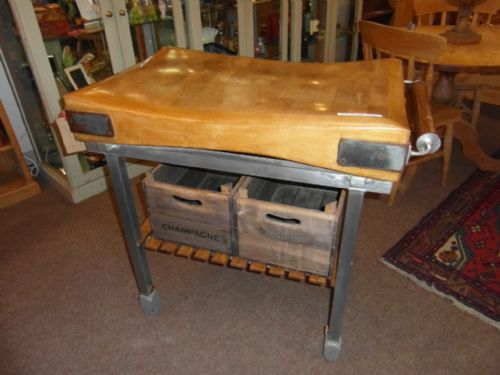 ANTIQUE BUTCHERS BLOCK - ADDITIONAL PHOTO 4