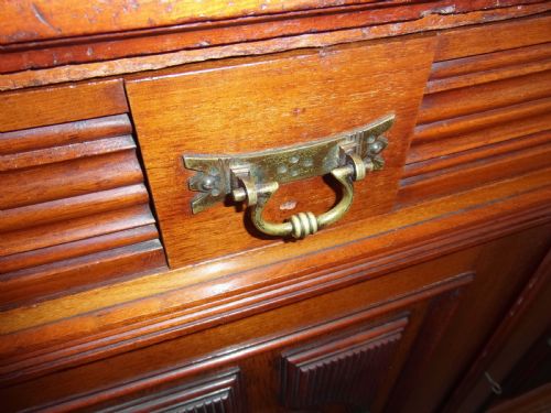 EDWARDIAN MAHOGANY CABINET - ADDITIONAL PHOTO 3
