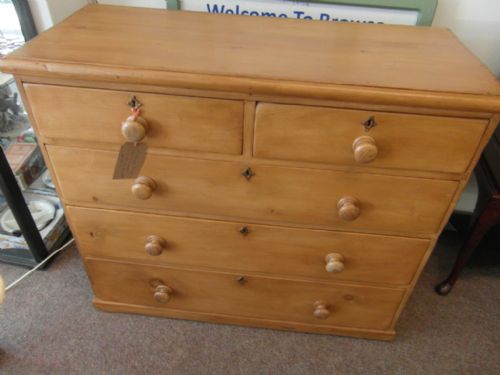 victorian pine chest of drawers - CATEGORY: ANTIQUE CHEST OF DRAWERS - DATED VICTORIAN