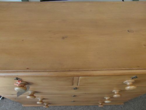 VICTORIAN PINE CHEST OF DRAWERS - ADDITIONAL PHOTO 1