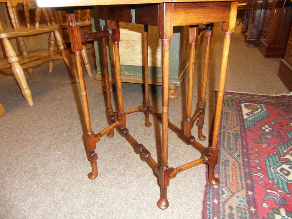 Georgian mahogany spider table , probably Gillows View VI