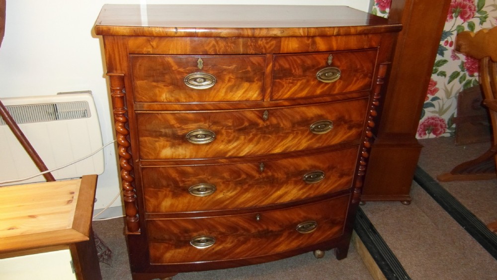 Victorian  mahogany Bow fronted Chest of Drawers View V