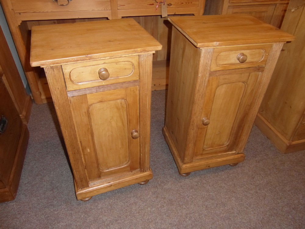 Victorian Pair of Pine Bedside Cabinets