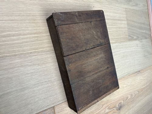 MINIATURE WALNUT CHEST OF DRAWERS CIRCA 1700 - ADDITIONAL PHOTO 8