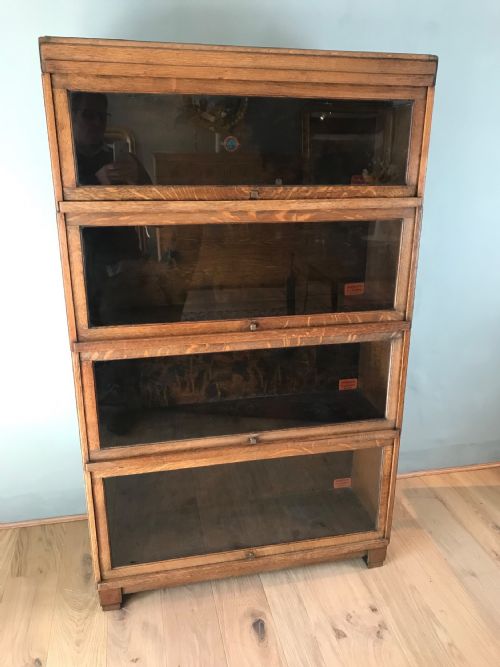 oak globe wernicke 4 stack bookcase - CATEGORY: ANTIQUE BOOKCASES - DATED 1930
