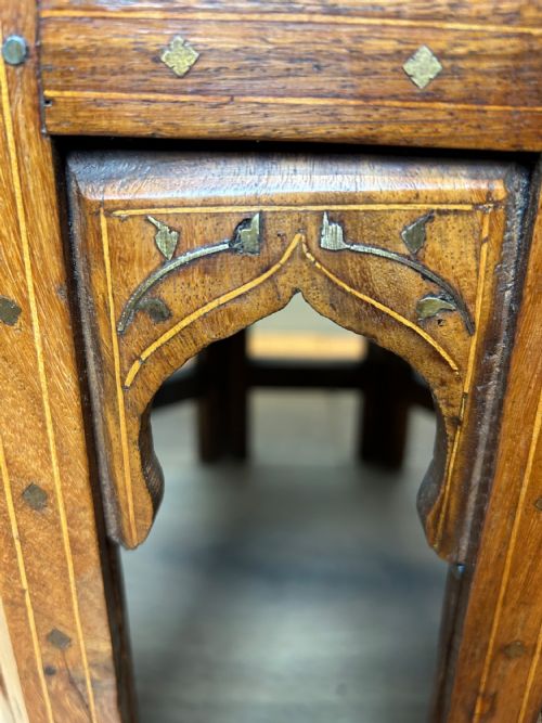 ANTIQUE INDIAN HOSHIARPUR TABLE - ADDITIONAL PHOTO 5