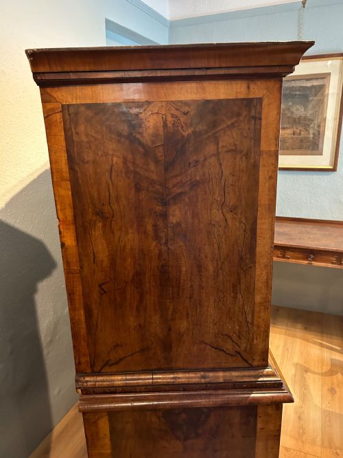 WILLIAM AND MARY WALNUT TALLBOY - ADDITIONAL PHOTO 5