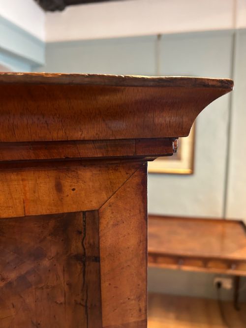 WILLIAM AND MARY WALNUT TALLBOY - ADDITIONAL PHOTO 9