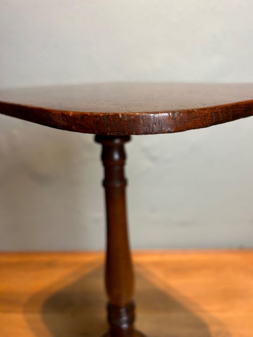 REGENCY MAHOGANY TRIPOD TABLE - ADDITIONAL PHOTO 6