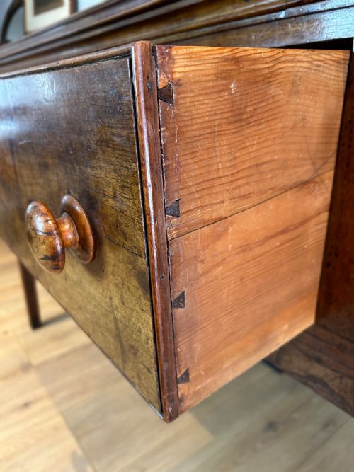 18TH CENTURY WALNUT OAK DRESSER BASE - ADDITIONAL PHOTO 13