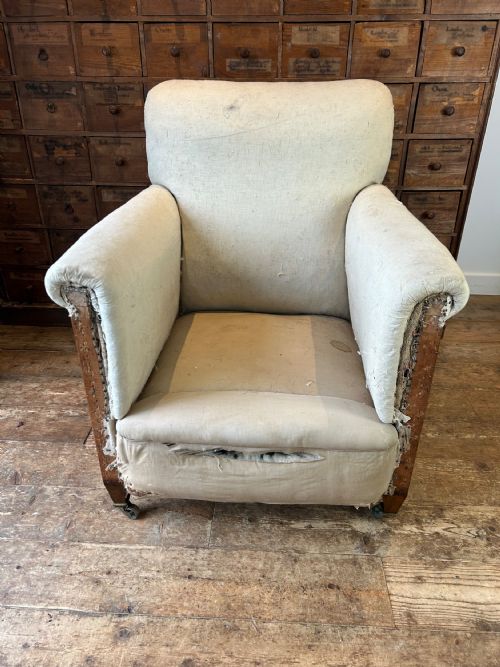 WILLIAM BIRCH UPHOLSTERED ARM CHAIR - ADDITIONAL PHOTO 2