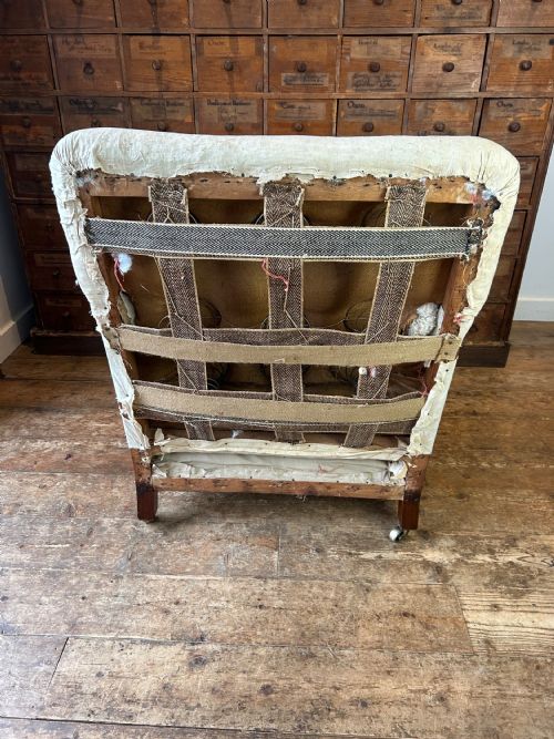 WILLIAM BIRCH UPHOLSTERED ARM CHAIR - ADDITIONAL PHOTO 3