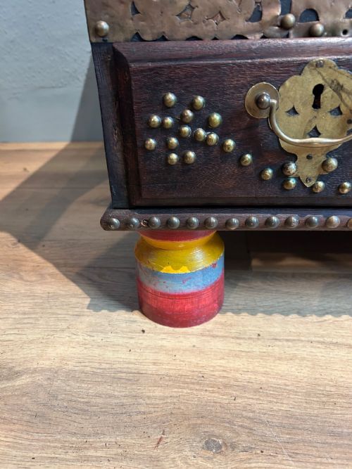 ZANZIBAR CHEST - ADDITIONAL PHOTO 5