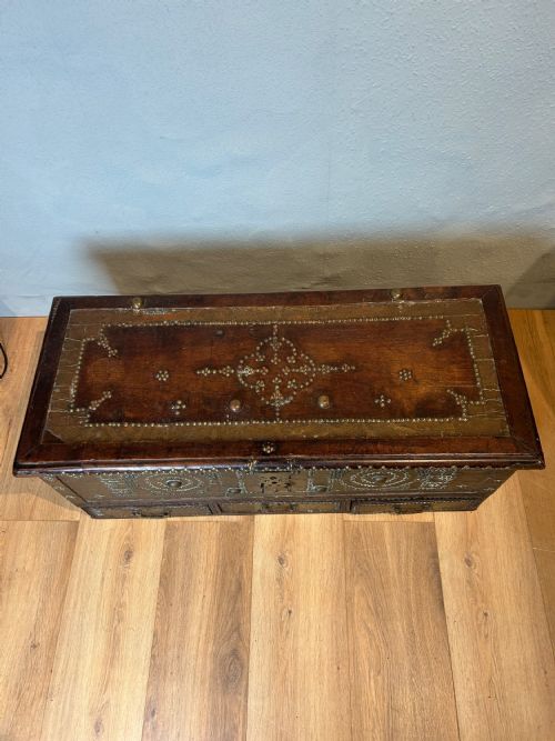 ZANZIBAR CHEST - ADDITIONAL PHOTO 1