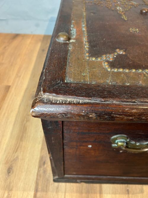 ZANZIBAR CHEST - ADDITIONAL PHOTO 4