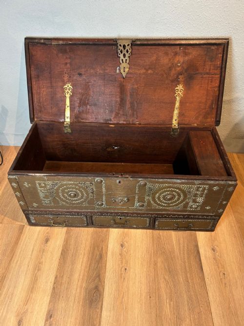 ZANZIBAR CHEST - ADDITIONAL PHOTO 8