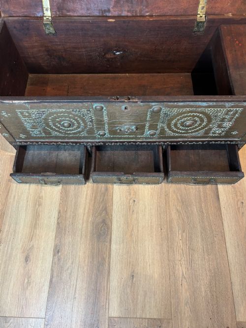 ZANZIBAR CHEST - ADDITIONAL PHOTO 9
