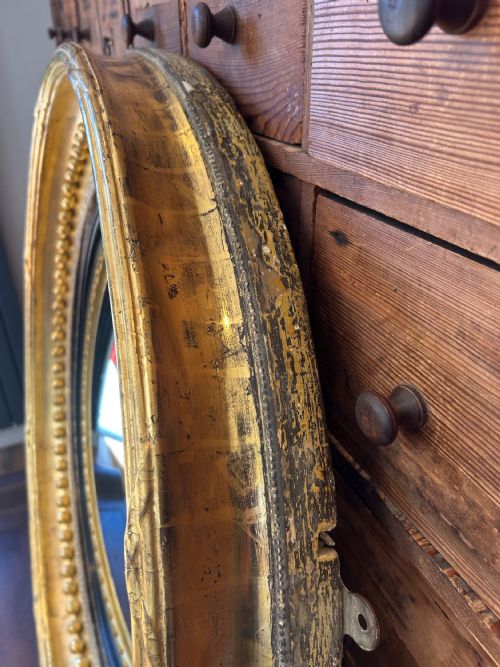 LARGE REGENCY GILT CONVEX MIRROR - ADDITIONAL PHOTO 4