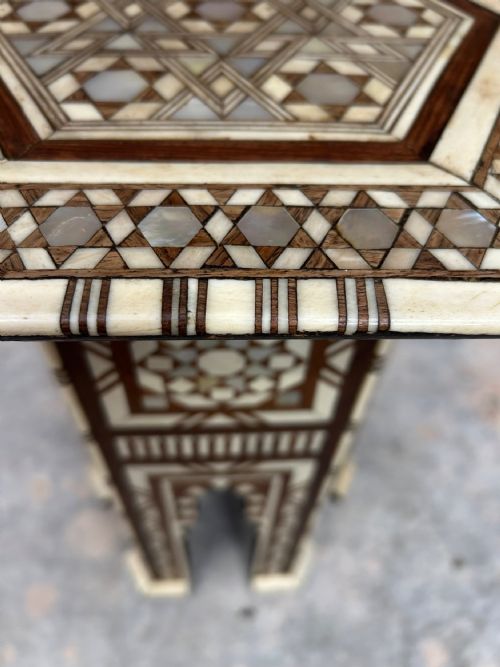 SYRIAN BONE MOTHER OF PEARL HEXAGONAL TABLE - ADDITIONAL PHOTO 2