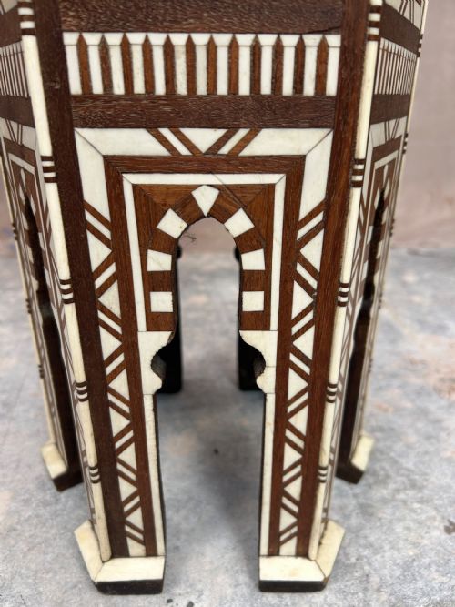SYRIAN BONE MOTHER OF PEARL HEXAGONAL TABLE - ADDITIONAL PHOTO 4