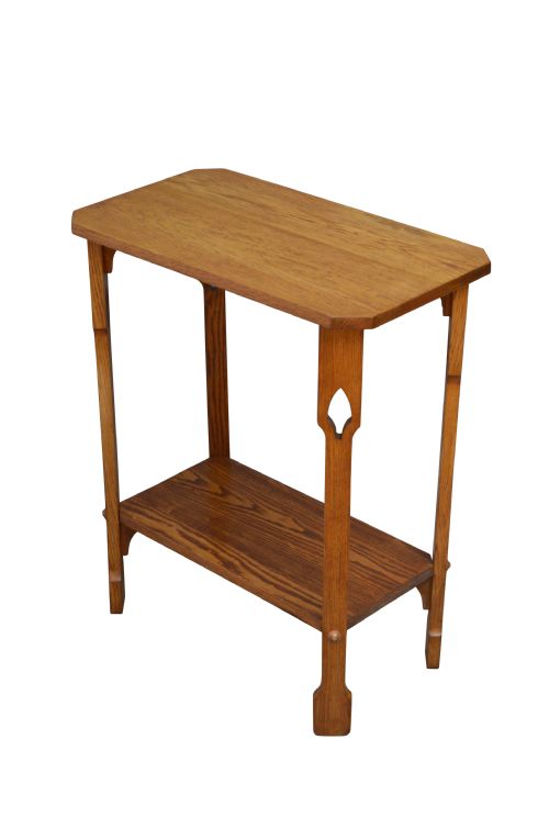 Attractive Arts and Crafts Table in Oak