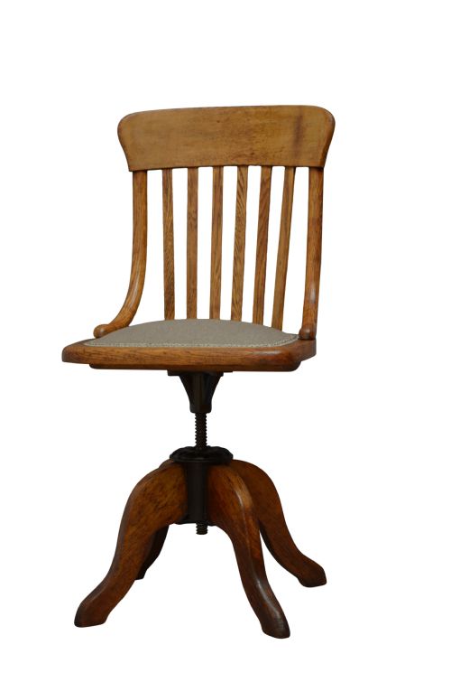 Unusual Early Xxth Century Solid Oak Office Chair