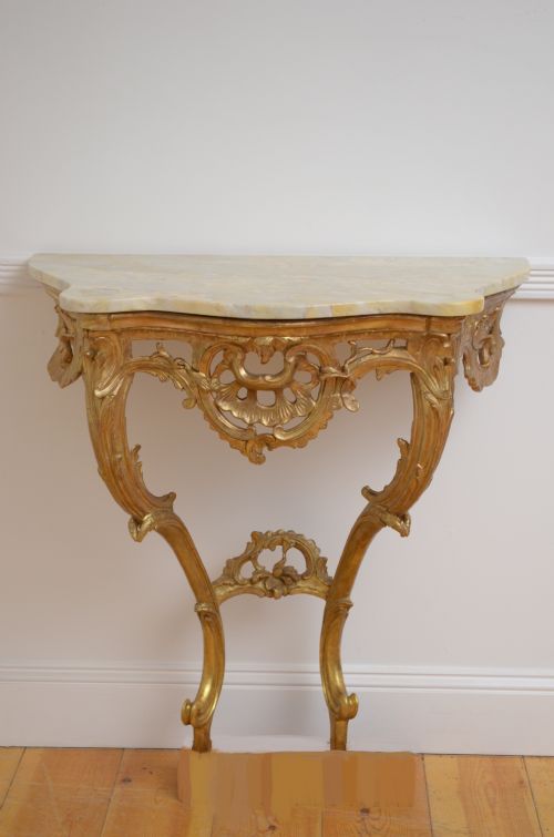 Early 19th Century Giltwood Console Table Hall Table