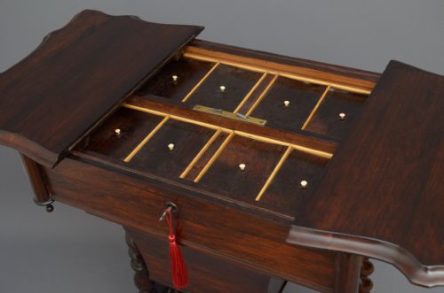 VICTORIAN ROSEWOOD WORK TABLE - ADDITIONAL PHOTO 3