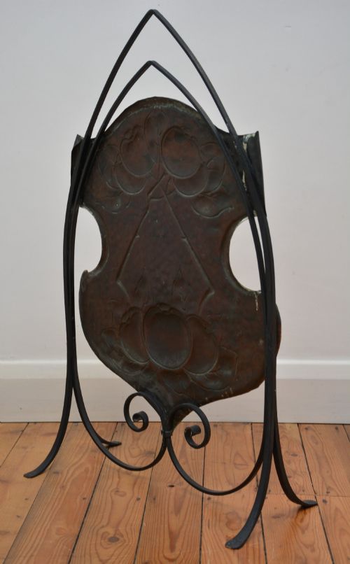 ARTS AND CRAFTS FIRE SCREEN - ADDITIONAL PHOTO 9