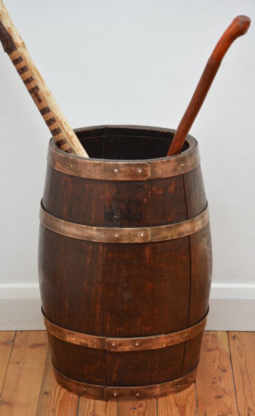 VICTORIAN OAK COUNTRY HOUSE COOPERED BARREL UMBRELLA STAND - ADDITIONAL PHOTO 7