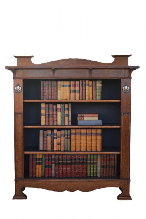 ARTS AND CRAFTS SOLID OAK OPEN BOOKCASE WITH HEIGHT ADJUSTABLE SHELVES