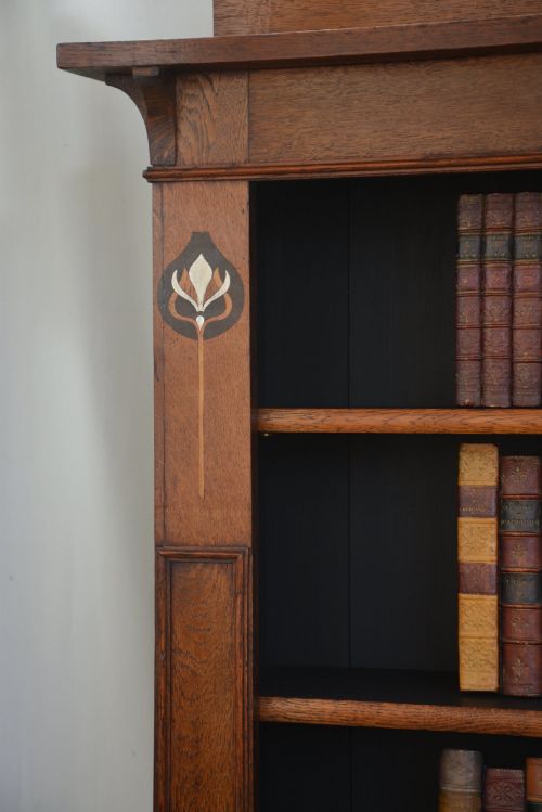 ARTS AND CRAFTS SOLID OAK OPEN BOOKCASE WITH HEIGHT ADJUSTABLE SHELVES - ADDITIONAL PHOTO 7