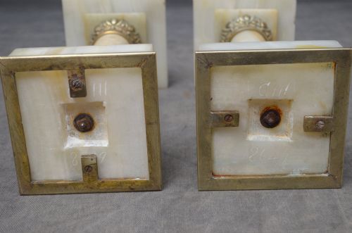 UNUSUALLY LOW PAIR OF ANTIQUE PEDESTALS COLUMNS IN GOOD CONDITION - ADDITIONAL PHOTO 12